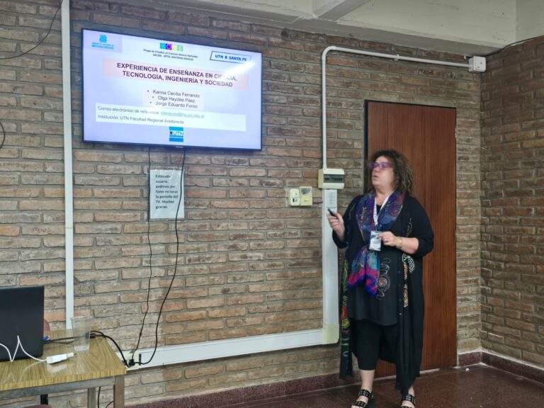 3 (42)